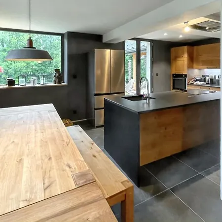 Chalet Magnifique A Avec Vue Sur Montagne. Valloire